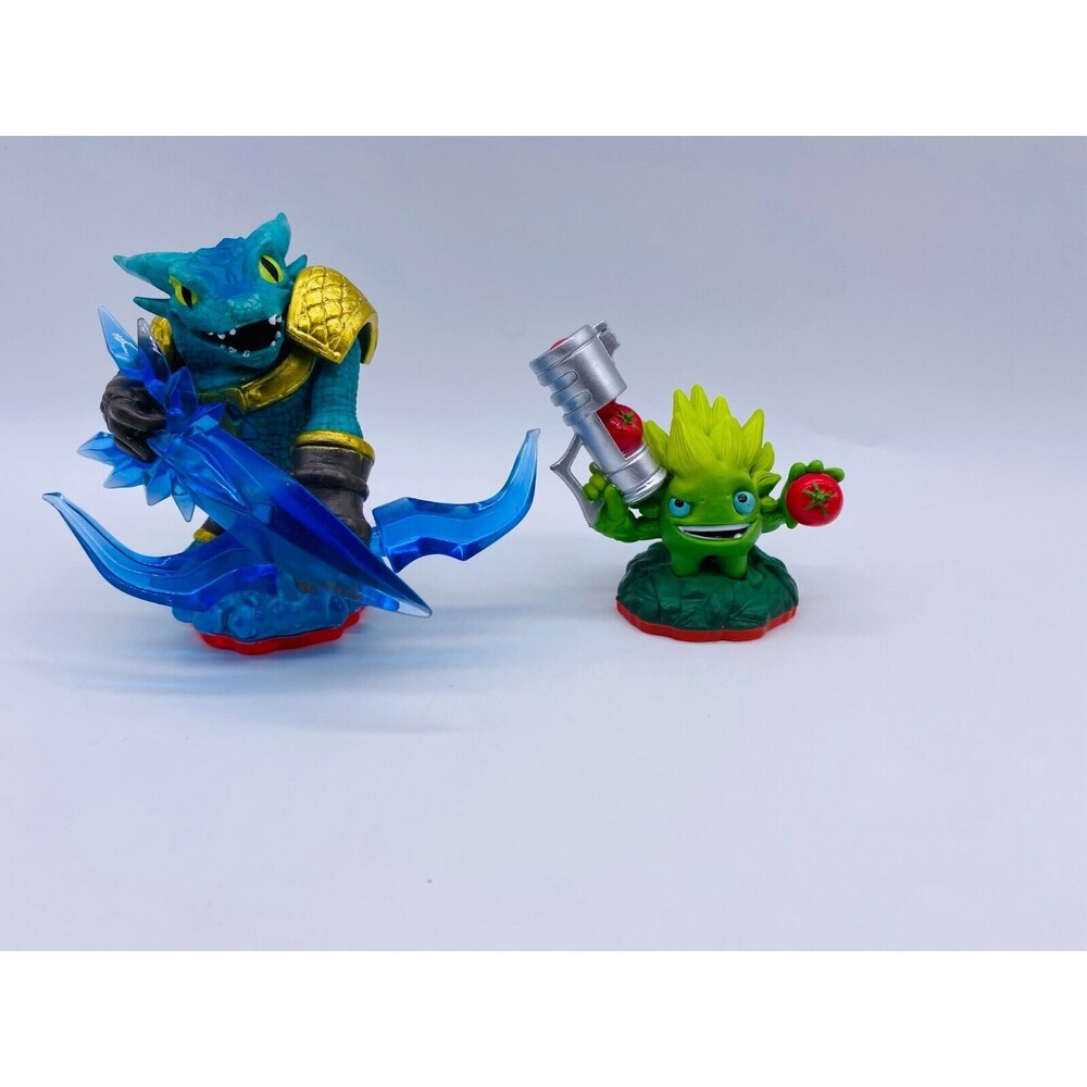 Skylanders Trap Team Lot of 2 Character Figures, Food Fight and Snap Shot